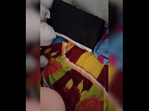 ❤️ Мая субяседніца застаецца дома адна, таму што яе муж едзе ў адпачынак, а я карыстаюся магчымасцю трахнуць яе і напоўніць яе малаком ️ Супер сэкс у нас ️❤